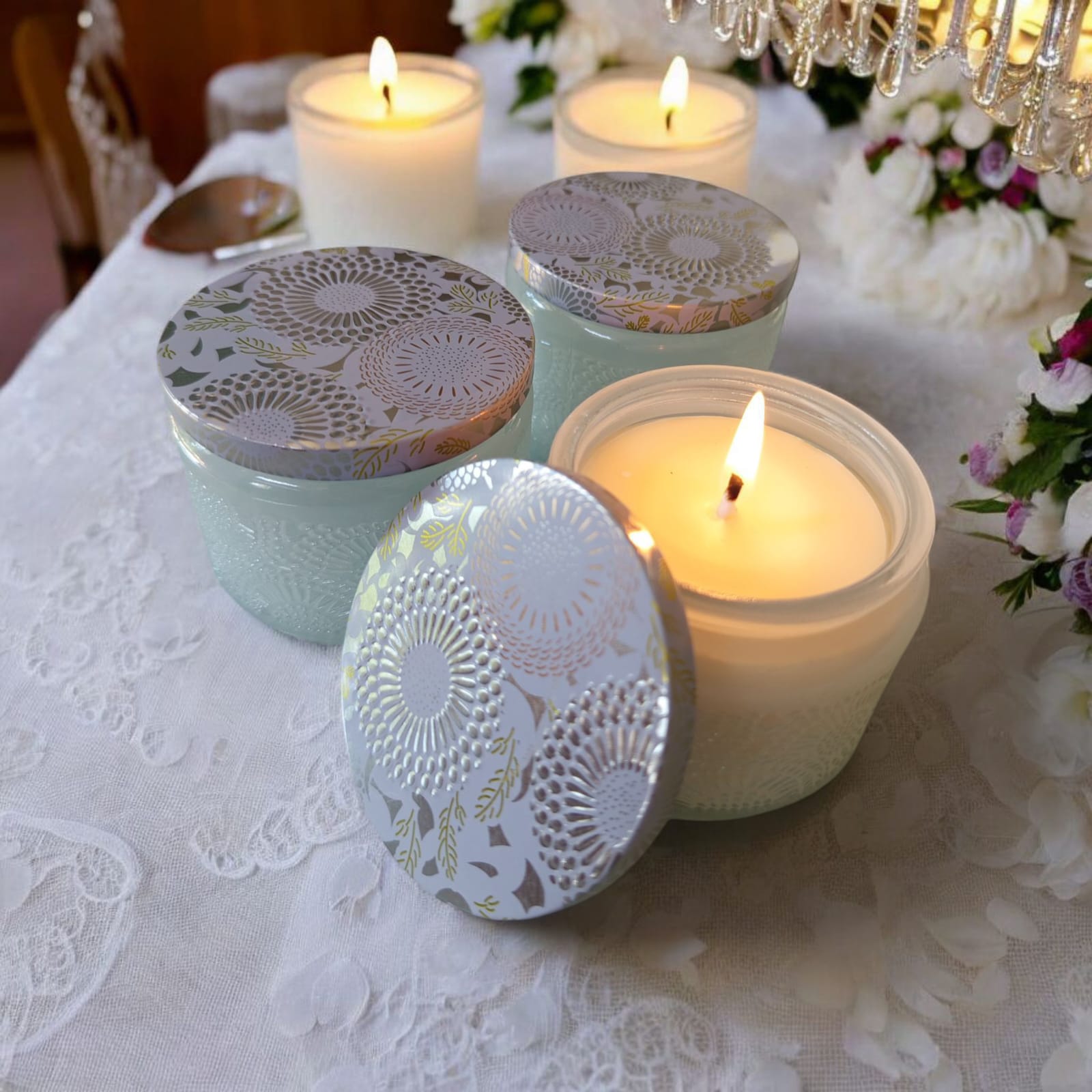 VELA AROMÁTICA POTE DE VIDRO INDIANO 100ML COM TAMPA MANDALA - BRANCO